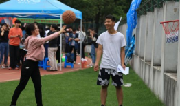 操场吃瓜最新事件爆料,最新爆料揭露惊人内幕！”